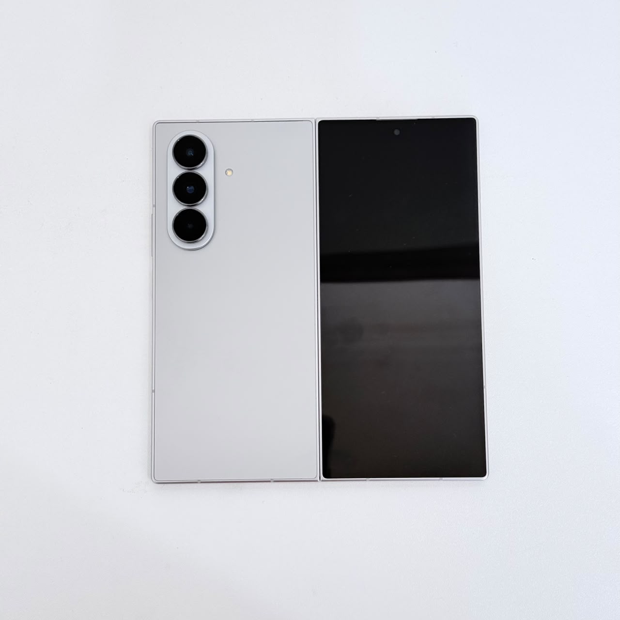 Samsung Galaxy Z Fold7 Silver 12/256GB